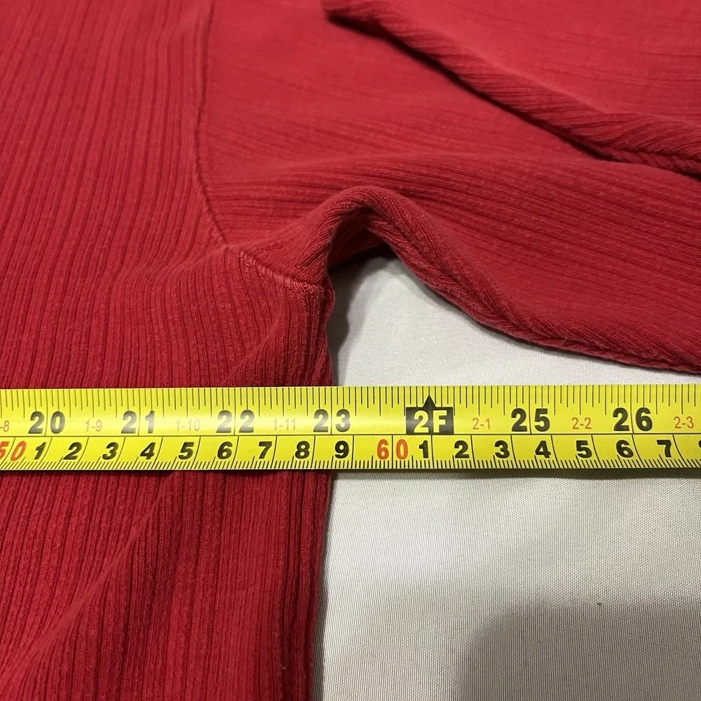 Vintage Chaps Ralph Lauren Sweater Men's Size L Red Henley Pullover Crest 90s